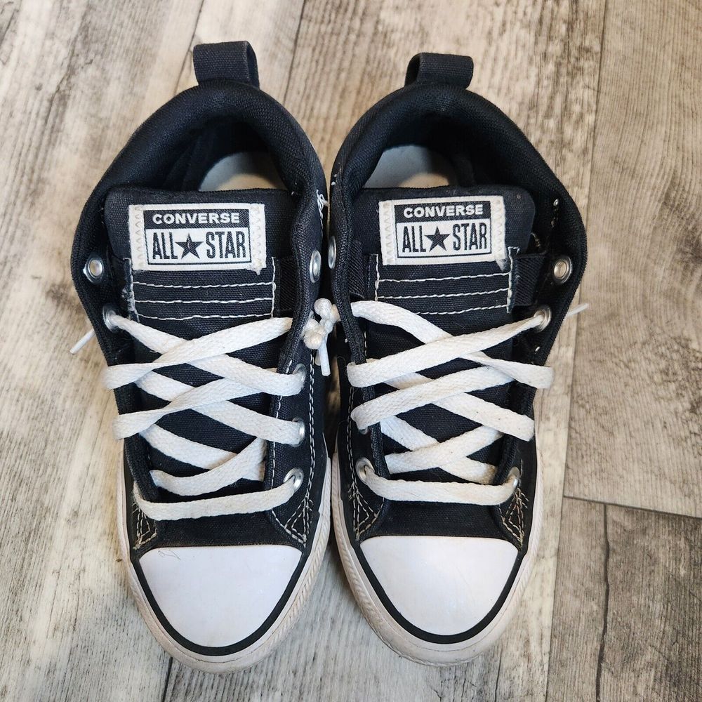 Converse Chuck Taylor All Star Low Black Youth Size 1‎